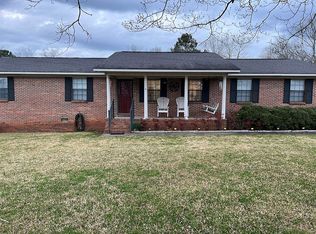 25 Meadowlark Ln, Gadsden, AL 35901