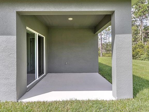 4th image of 265 Sandoval Dr