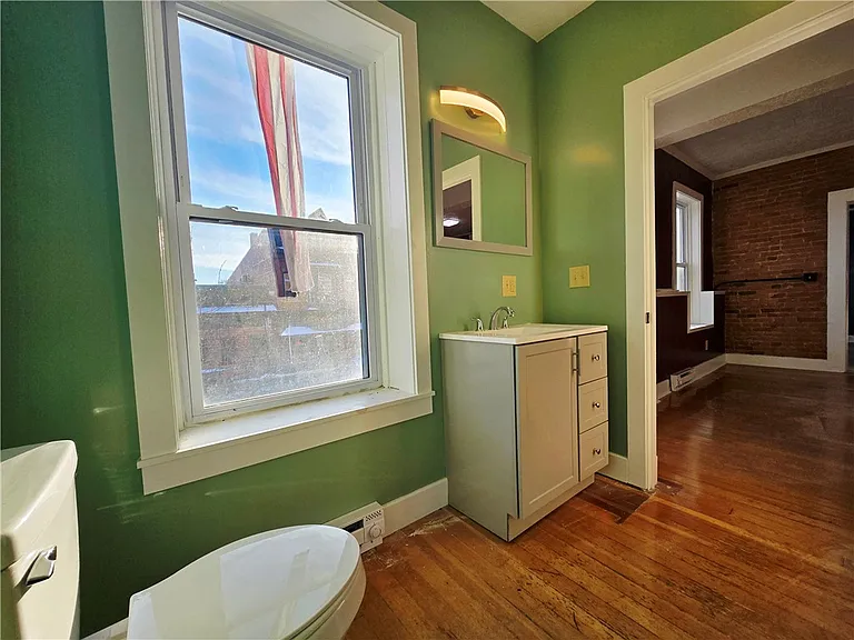 27 E Main St #204 — Photo 7