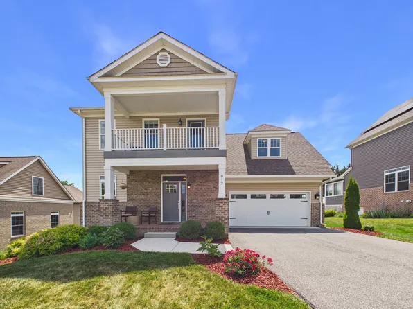 912 Kentwood Dr, Blacksburg, VA 24060