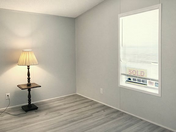 3rd image of 5190 Hackamore Rd #110