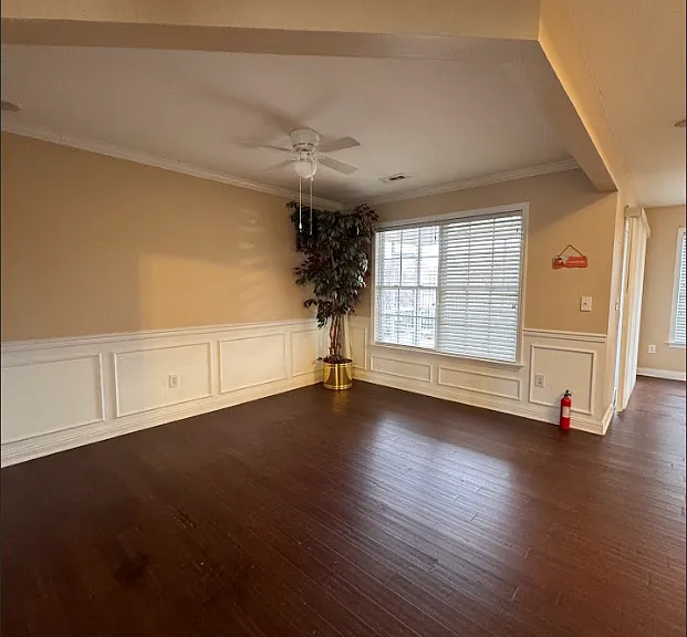 413 Falling Rock Way — Photo 13