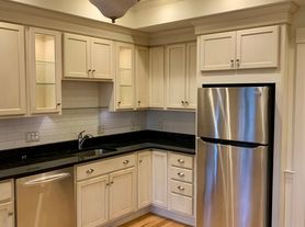 75 Warren Ave, Marlborough, MA