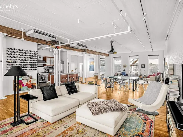 351 W Broadway APT 2, New York, NY 10013