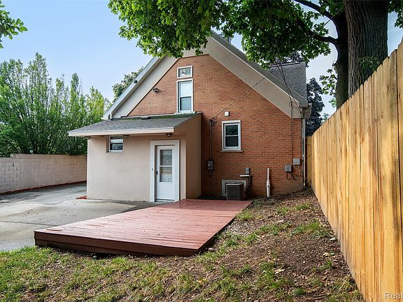 2nd image of 22 Cloverport Ave