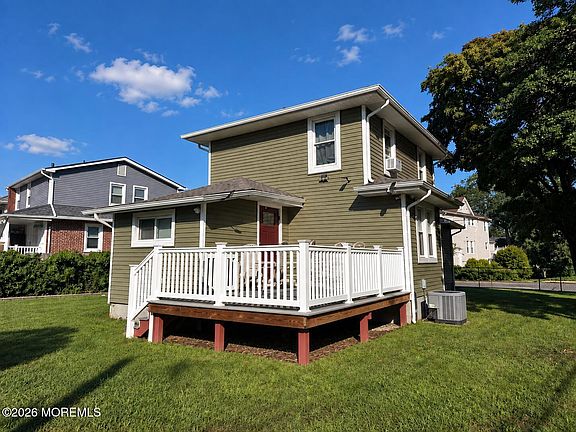 2nd image of 444 Harrison Street