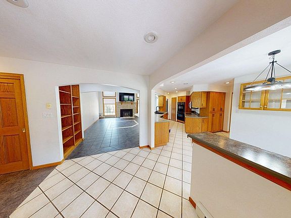 4th image of 6659 Riverview Rd