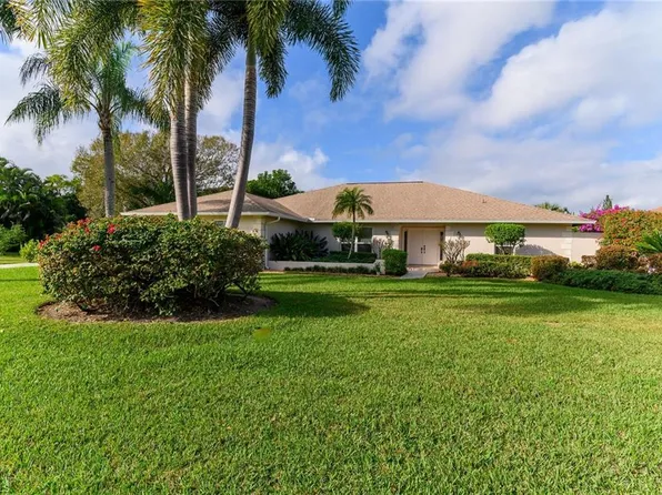 1916 Countess CT, NAPLES, FL 34110
