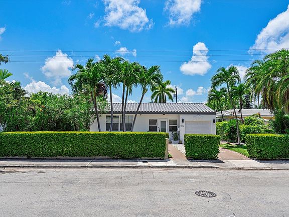 2nd image of 7536 Adventure Ave