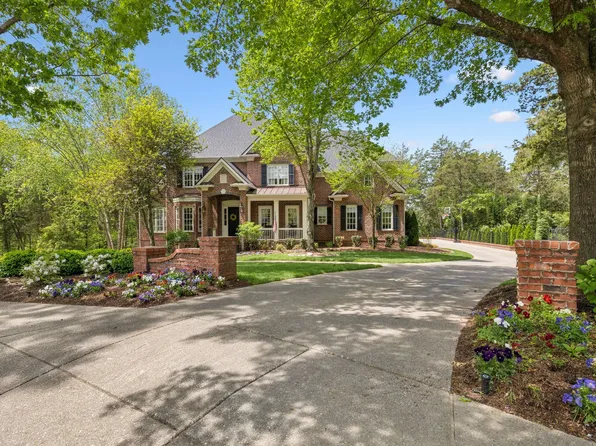 3045 Flagstone Dr, Franklin, TN 37069