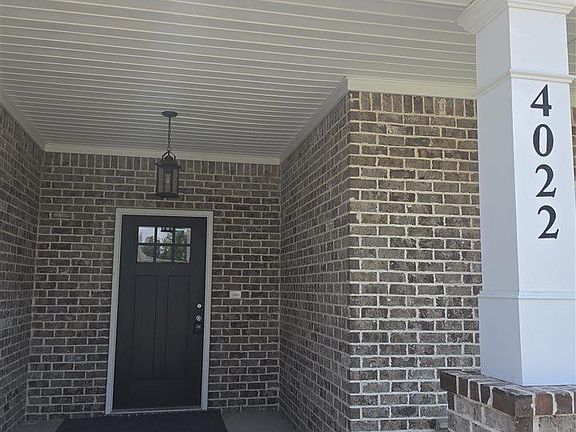2nd image of 4022 Beckford St