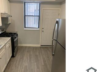 2507 E 74th St #3E, Chicago, IL 60649