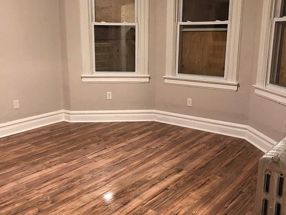 4th image of 30 Seymour Ave #1