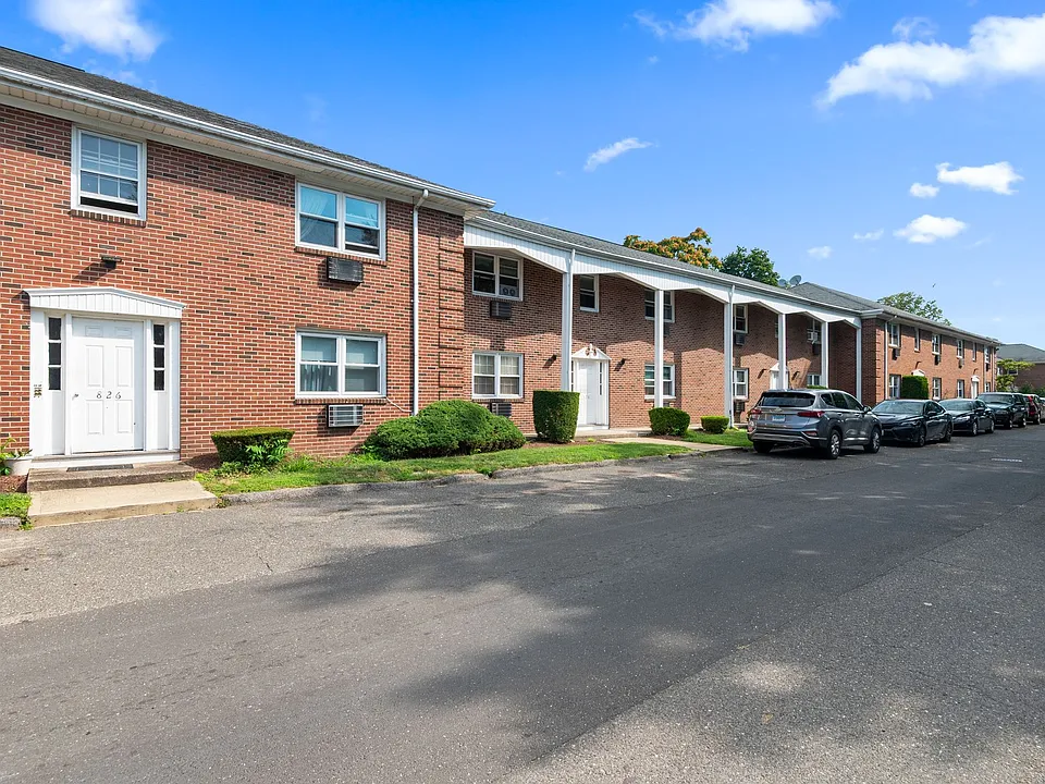 Doral Apartments