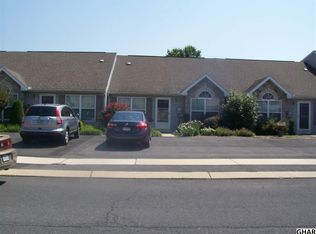 8 Johns Dr, Enola, PA 17025