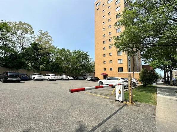 420 64th Street image 9 of 9