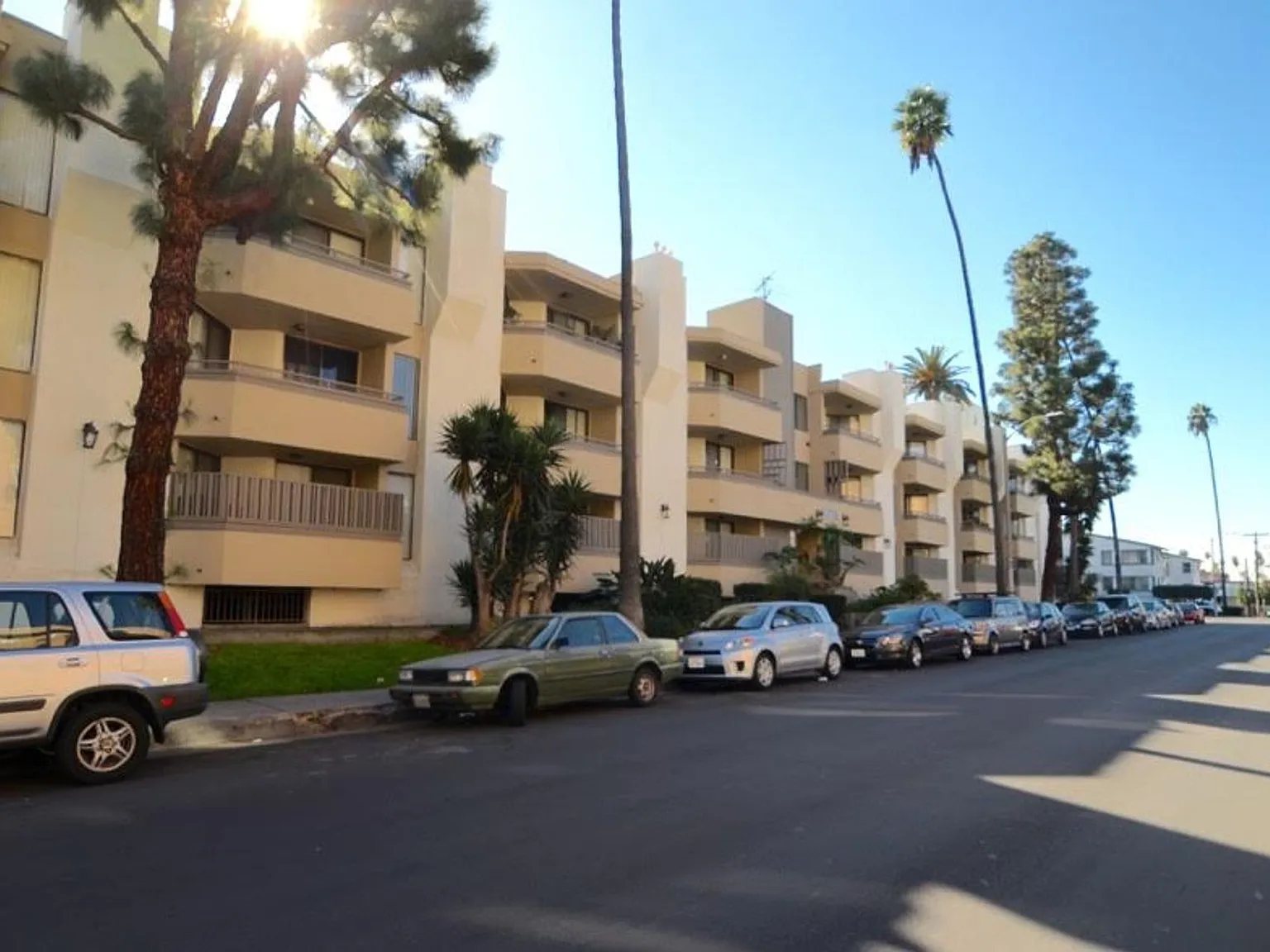 5th Street Apartments — Photo 2