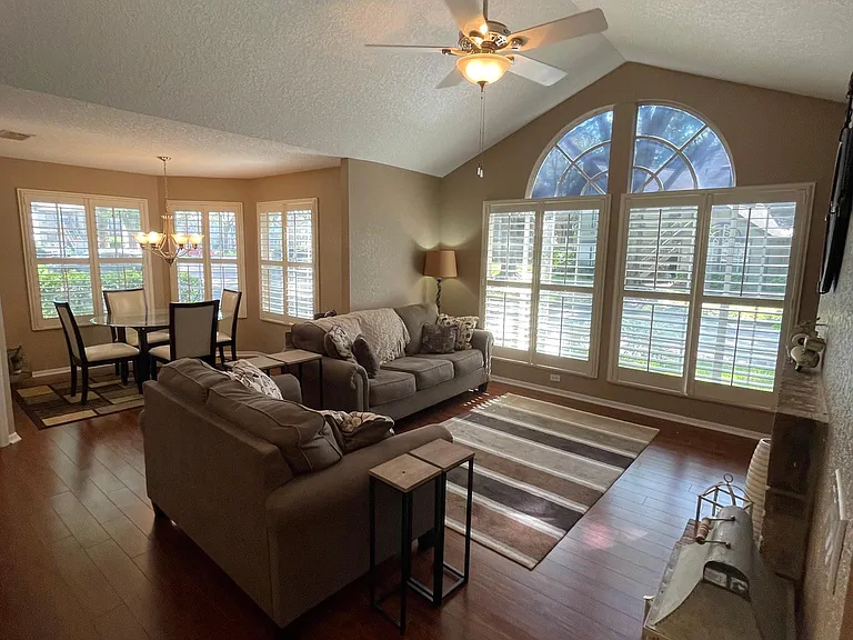 954 Forest Ridge Ct #102 — Photo 6