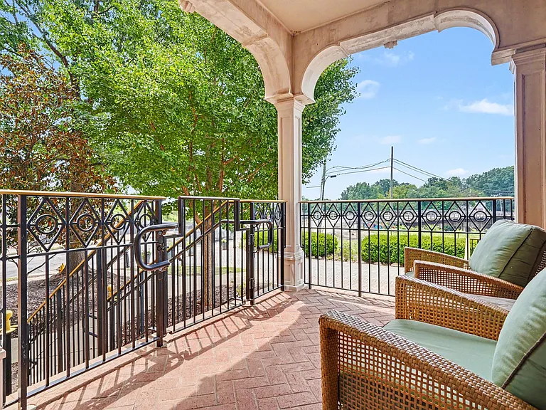 710 Independence Pl #107 — Photo 1