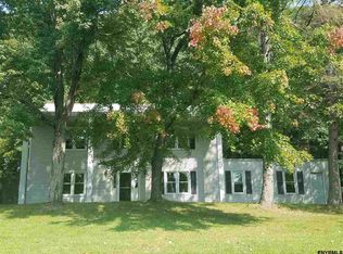 551 Riverview Rd, Rexford, NY 12148