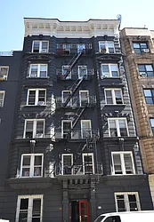 211 East 33rd Street