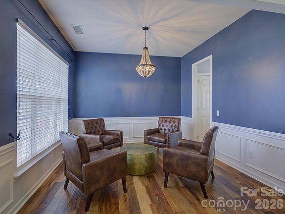 5th image of 3536 Arborhill Rd