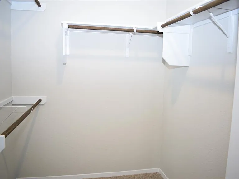 117 Keltic Dr — Photo 13