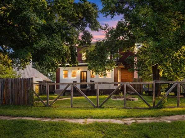 218 S Ida St, Lacon, IL 61540