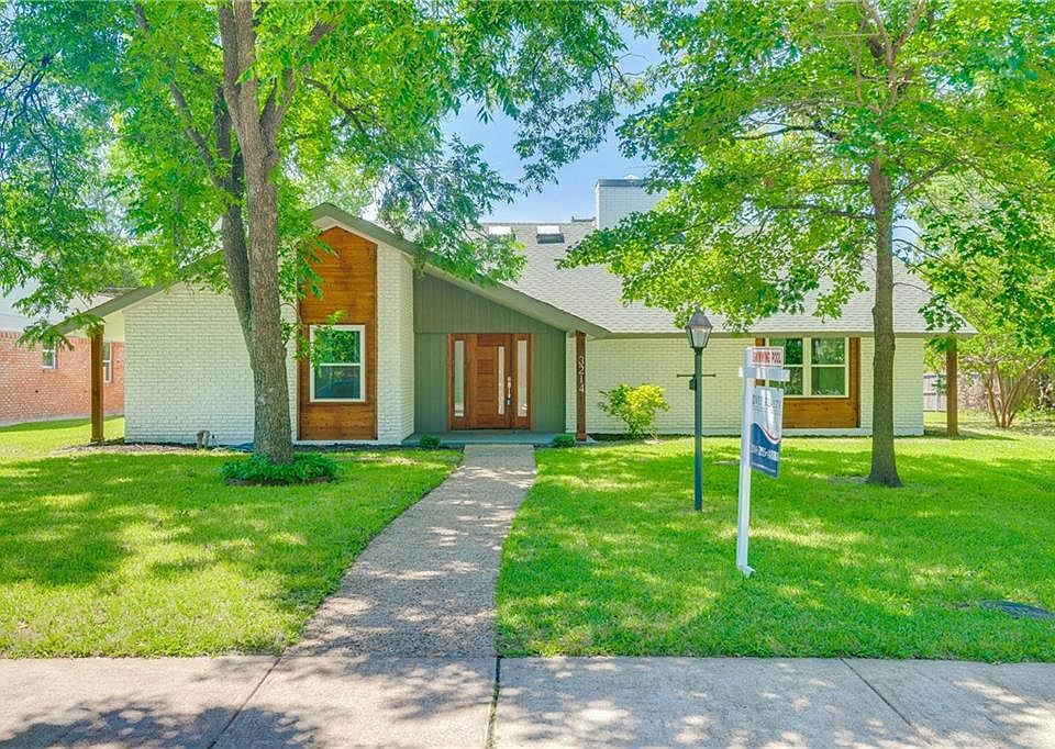 1st image of 3214 Darbyshire Dr