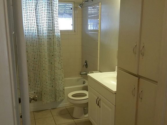 5th image of 1805 Ramona Ave #1