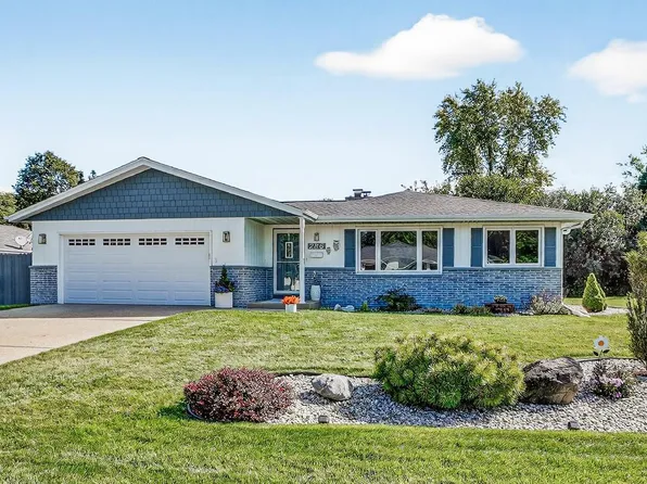 286 Hazel LANE, Hartland, WI 53029
