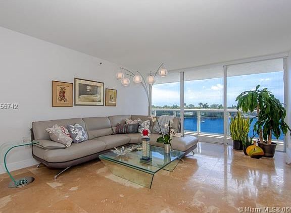 4th image of 20515 E Country Club Dr APT 444