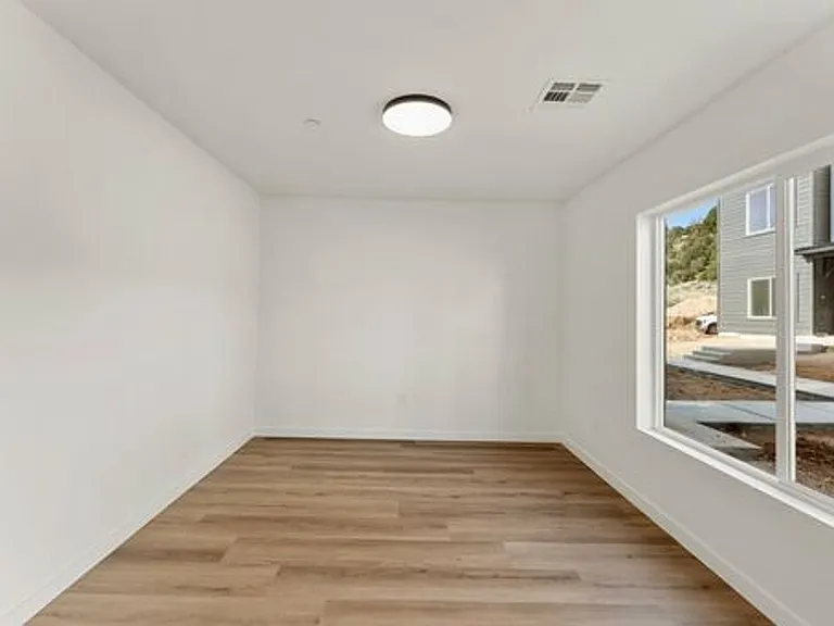 Coal Creek Townhomes — Photo 64