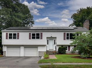 6 Salvi Dr, Framingham, MA 01701