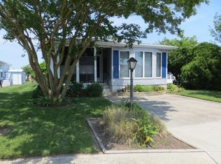 114 Nautical Ln, Ocean City, MD 21842