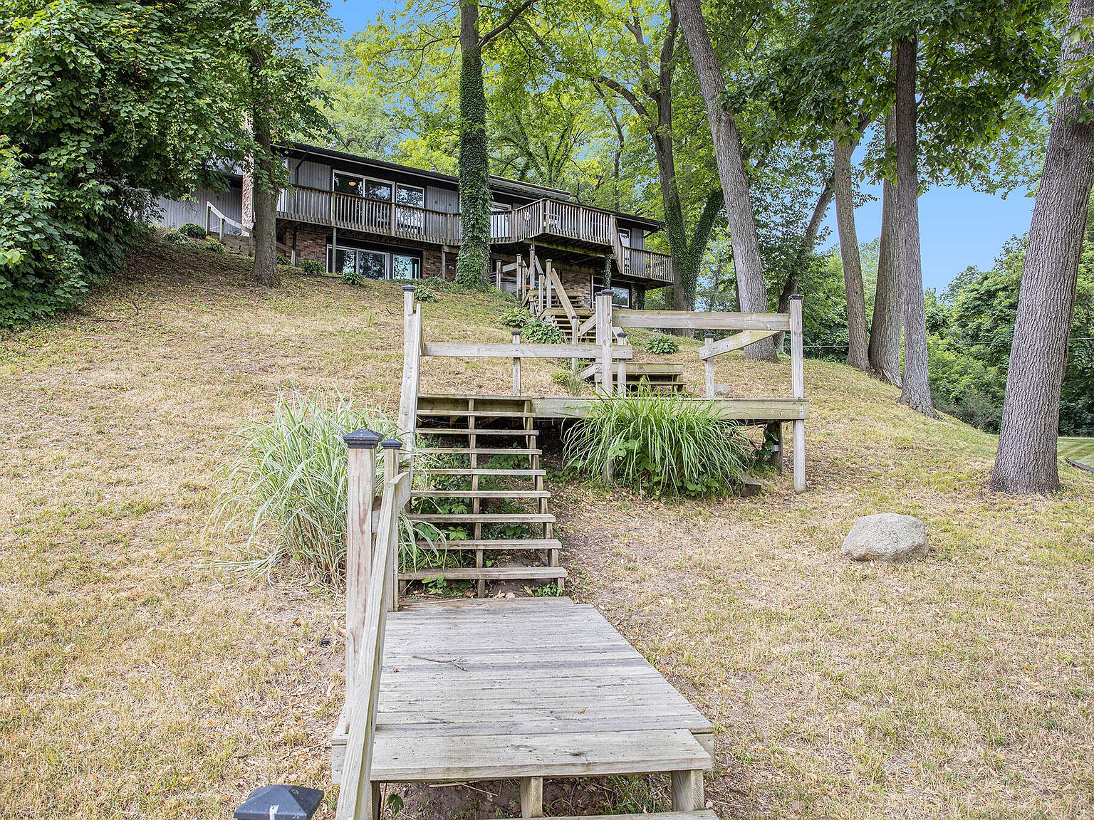 191 S Lake Doster Dr, Plainwell, MI 49080 Zillow