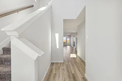4 bed, 2537 sqft, $3,000 — Photo 3