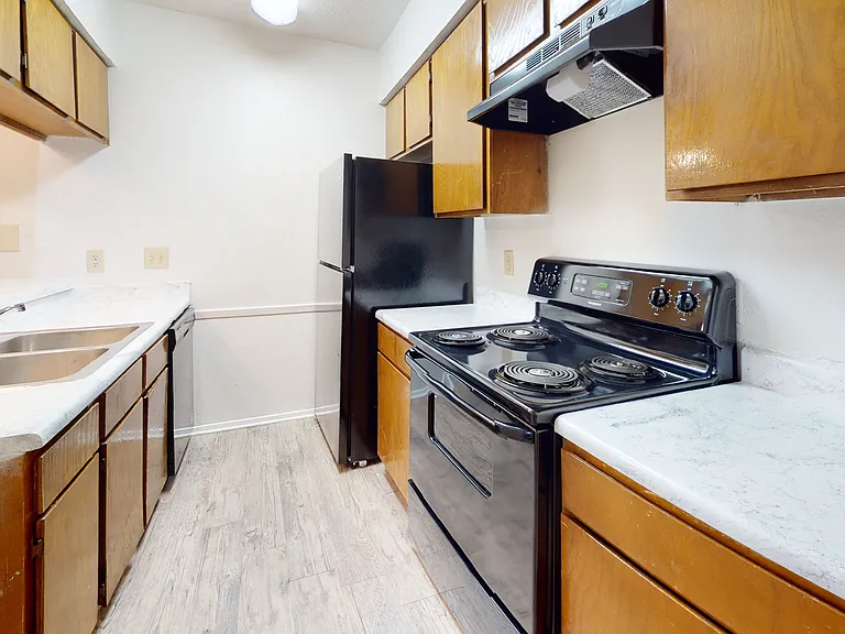 Addison Apartments at the Park — Photo 172