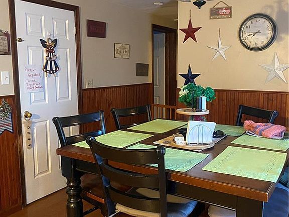 5th image of 362 Mount Pleasant Rd