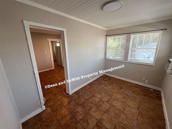 3rd image of 1009 Turner St #3