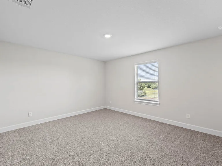309 Magnolia Blvd — Photo 12