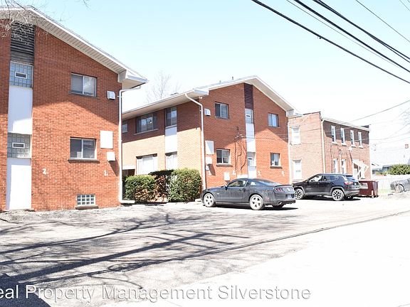 5th image of 120 N Center St APT 2