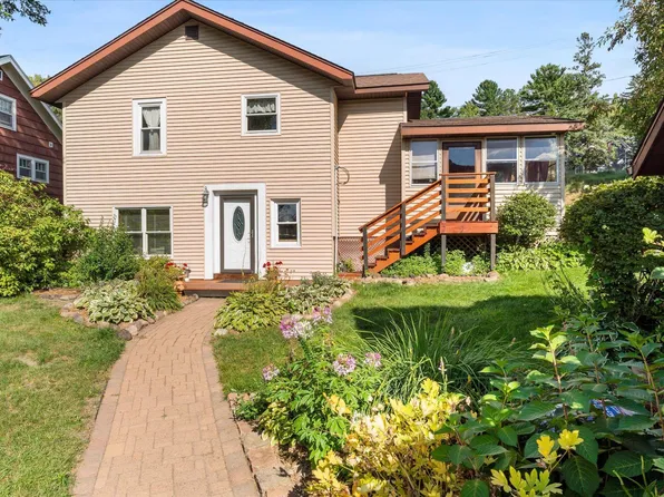 141 N Madison St, Saint Croix Falls, WI 54024