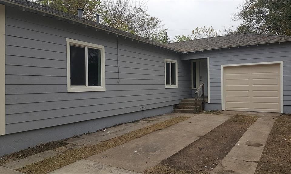 2nd image of 4833 Stephanie Dr