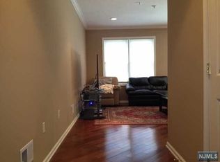 13 Birch St, Ridgefield Park, NJ 07660