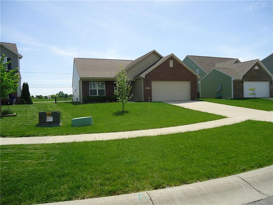 2nd image of 2295 Arbor Ln