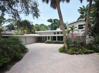 2426 Pine Ave, Vero Beach, FL 32960