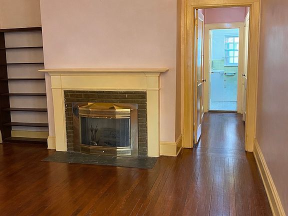 3rd image of 15310 41st Ave Floor 1