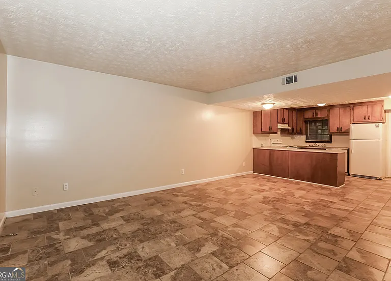 310 S Jeff Davis Dr #3 — Photo 5