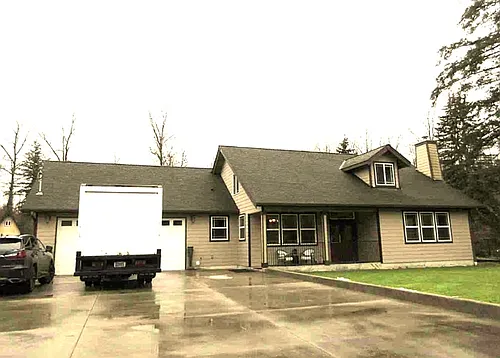 19225 NE 136th St Photo 1